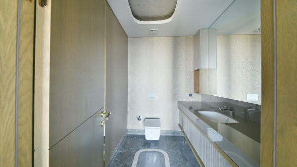Seven Blue Office Project